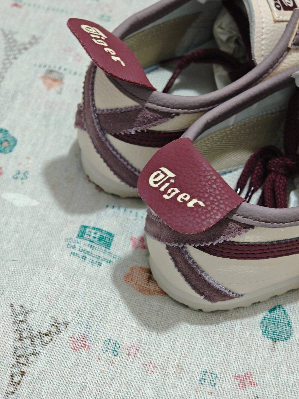 Onitsuka Tiger Mexico 66 Cream Burgundy Purple Sneakers Unisex - Picture 8 of 9